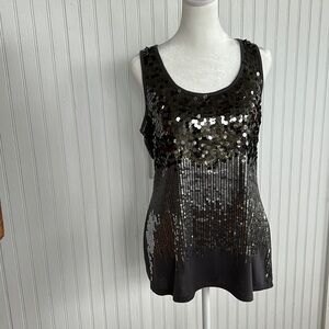 Roz & Ali silver sequin top. Great condition.